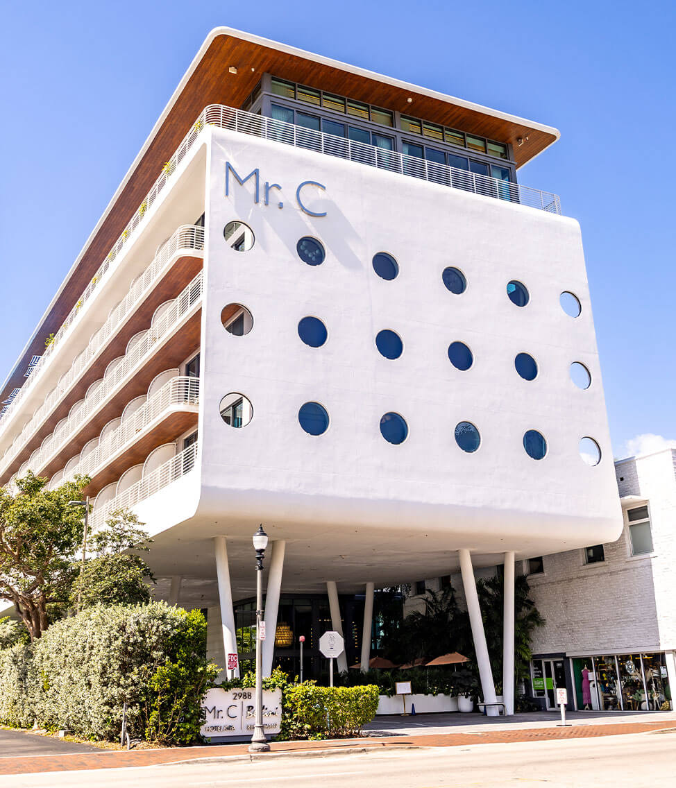 mr-c_travel-pic1